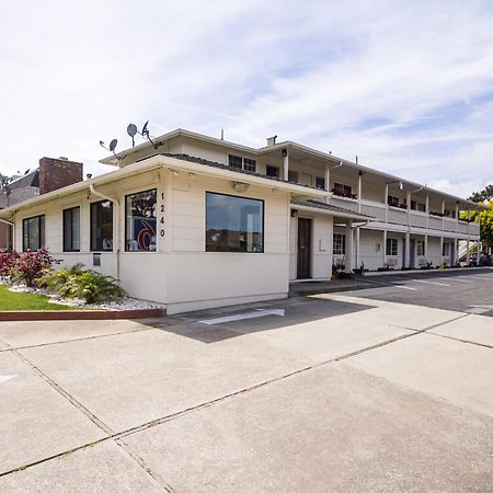 Fisherman'S Cove Inn Monterey Exterior photo